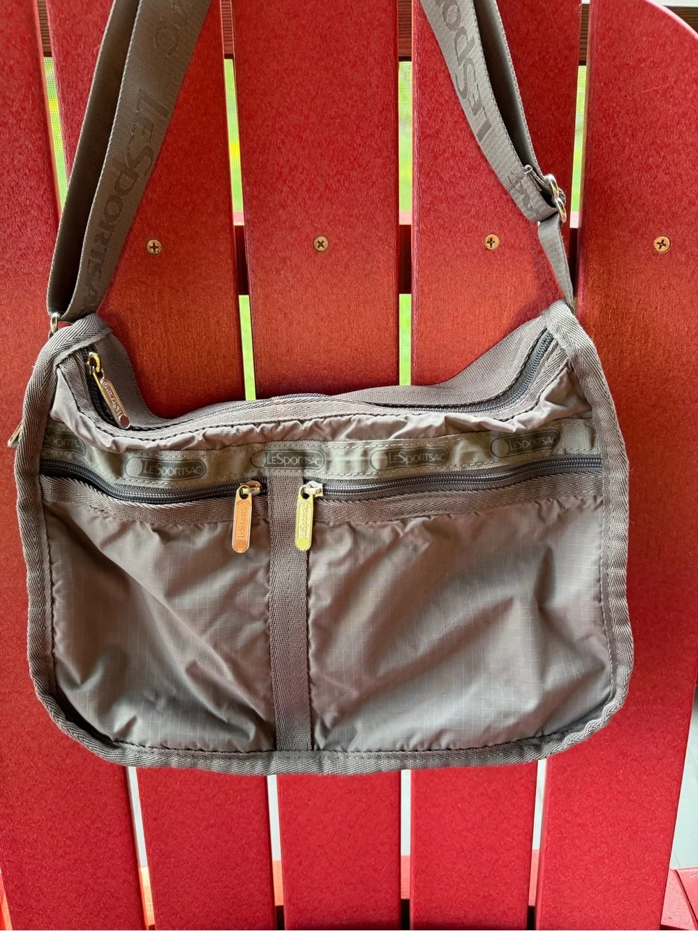 Lesportsac DELUXE EVERYDAY BAG Charcoal Gray with Branded Strap